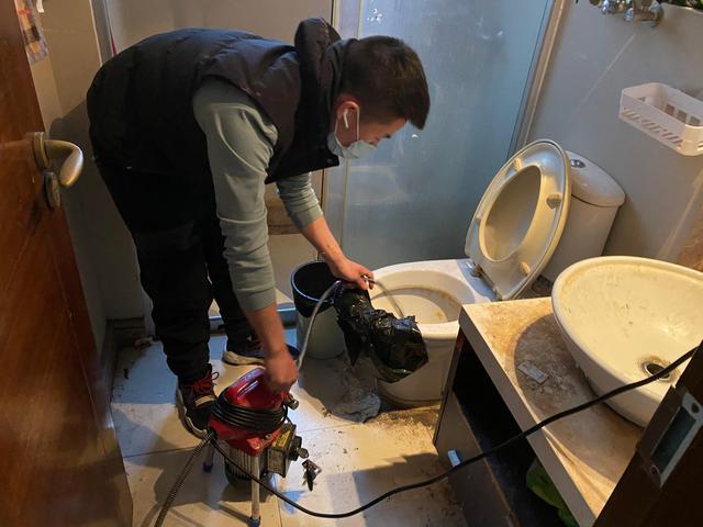 华南热作学院马桶疏通-疏通下水道