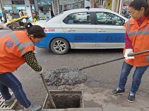 华南热作学院沉沙井清掏-污水井清理